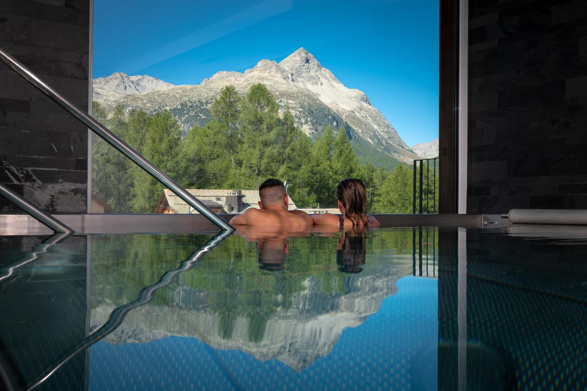 Nira Alpina Hotell Silvaplana Exteriör bild