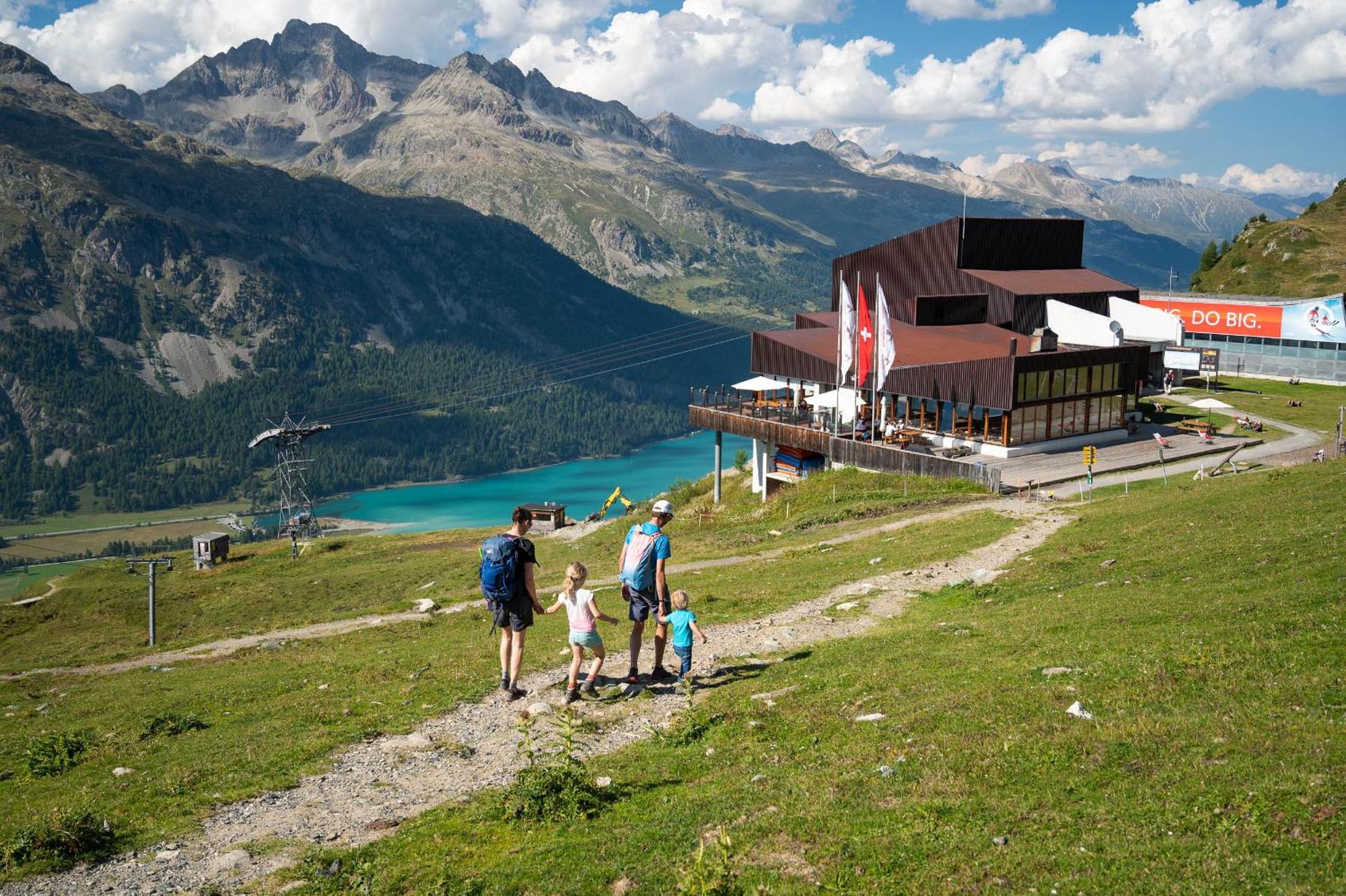 Nira Alpina Hotell Silvaplana Exteriör bild