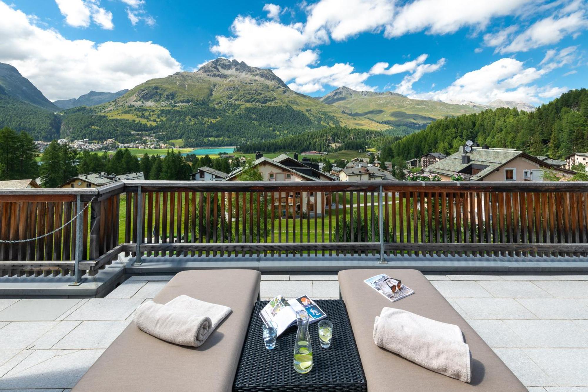 Nira Alpina Hotell Silvaplana Exteriör bild