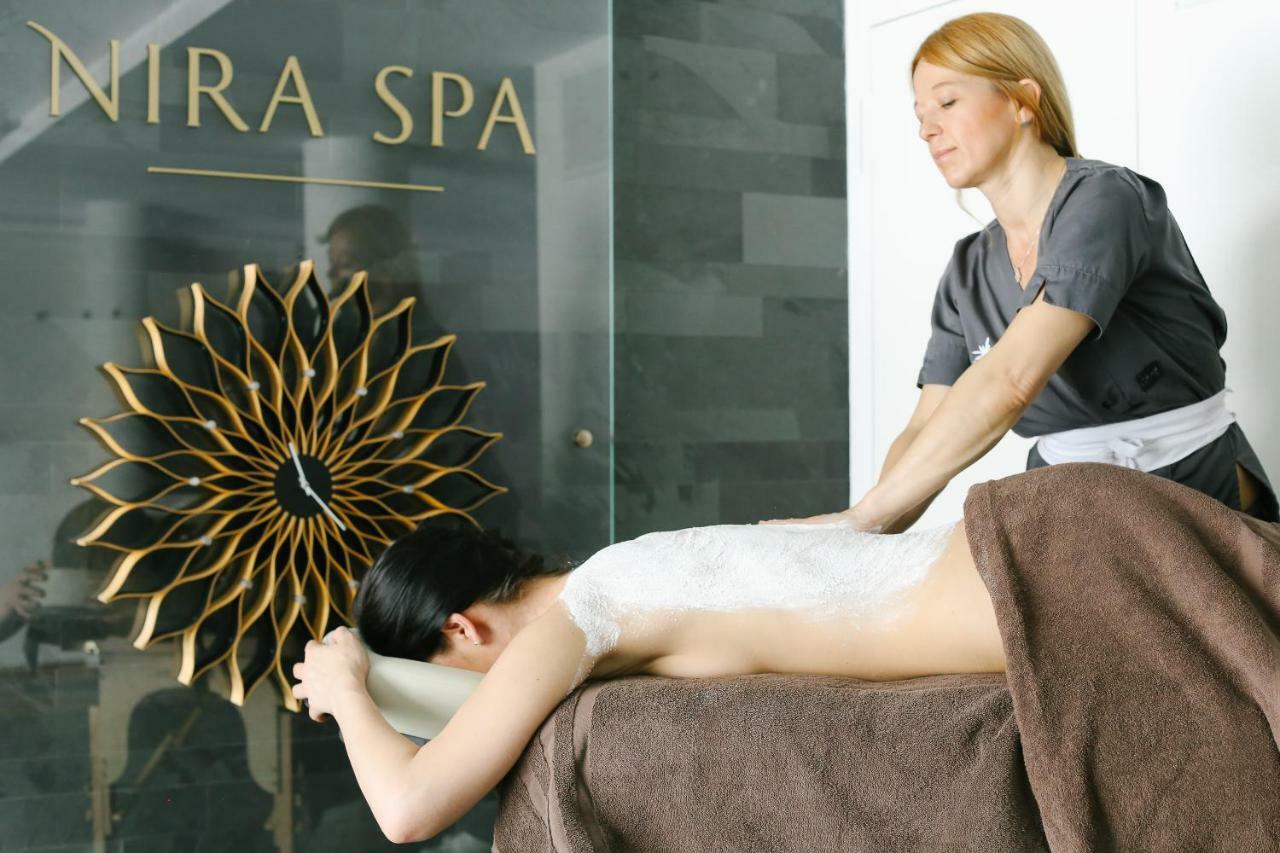 Nira Alpina Hotell Silvaplana Exteriör bild